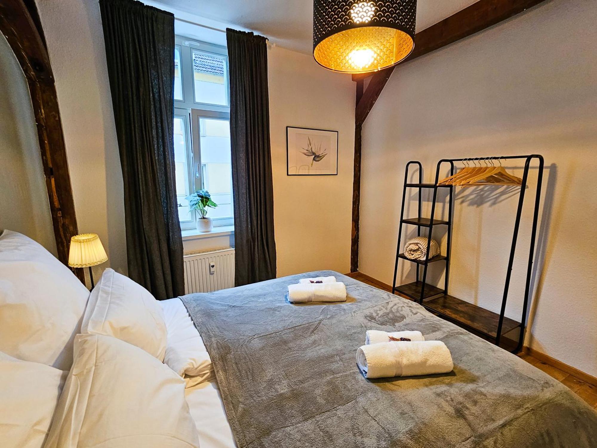 Micasa Rooms - Altstadt Zentral - Zwischen Anger Und Kraemerbruecke - Wlan - Familienfreundlich 에르푸르트 외부 사진